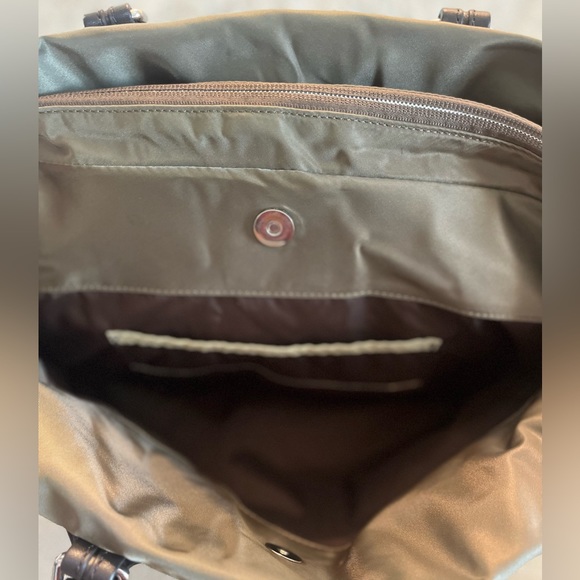 TUMI VOYAGEUR DERBY BUSINESS TOTE -  OLIVE GREEN - Picture 5 of 13